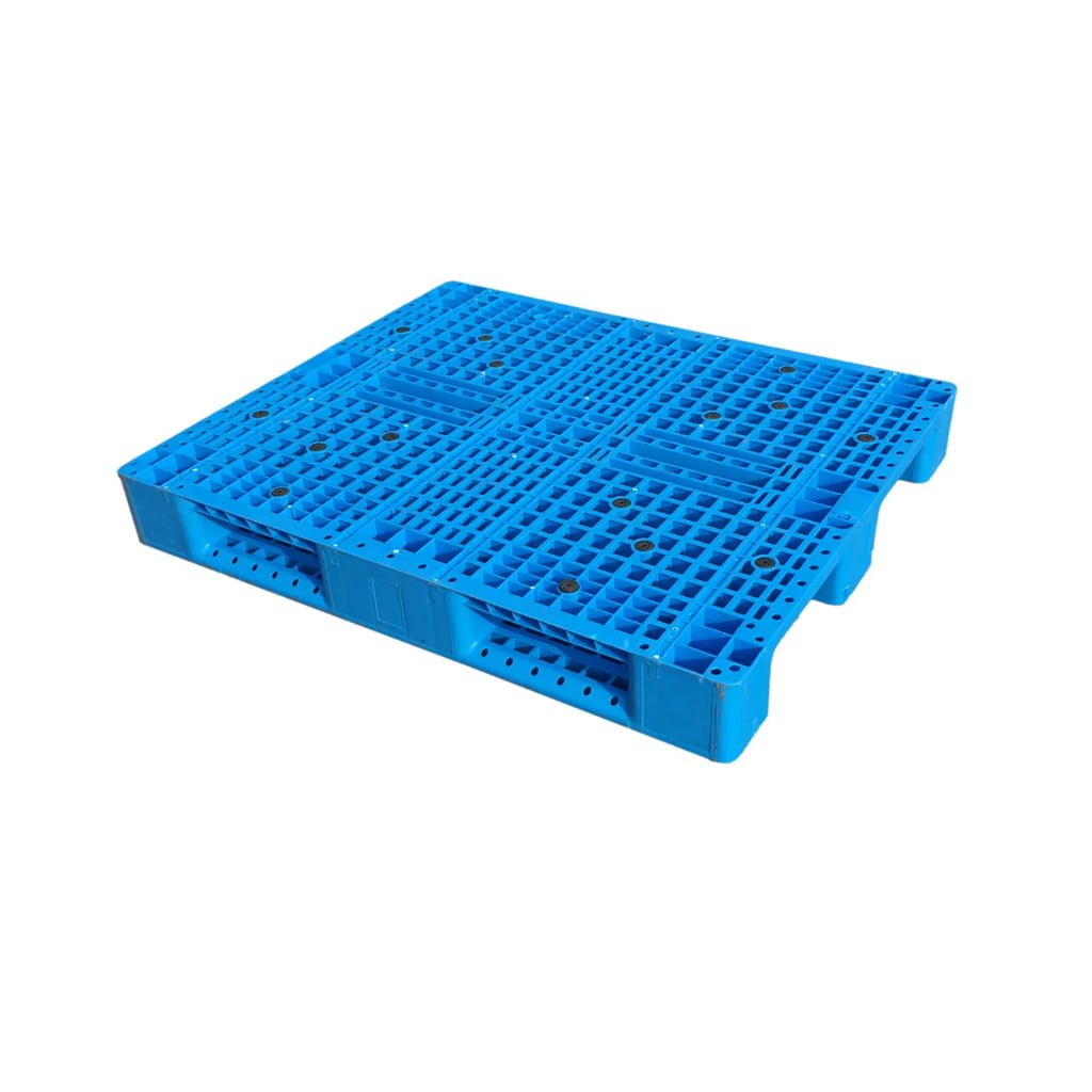 1100 x 1100 mm Three Runner Stackable Plastic Pallets