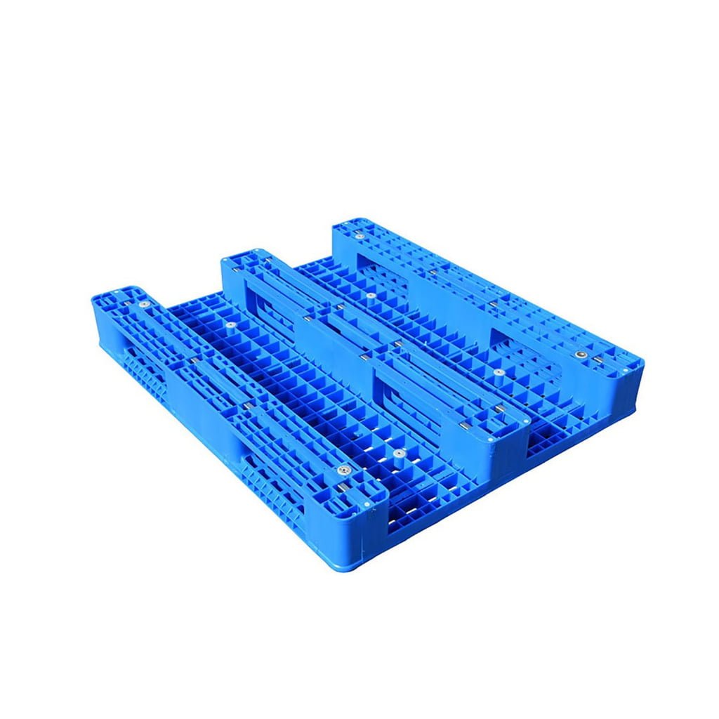 1100 x 1100 mm Three Runner Stackable Plastic Pallets image 2